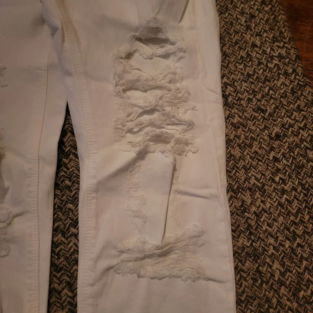 Pistola Remi Destroyed Raw Hem Boyfriend Jean cropped White Destructed Ripped